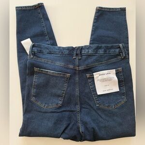 NWT Good American Always Fits Good Legs Skinny Jeans